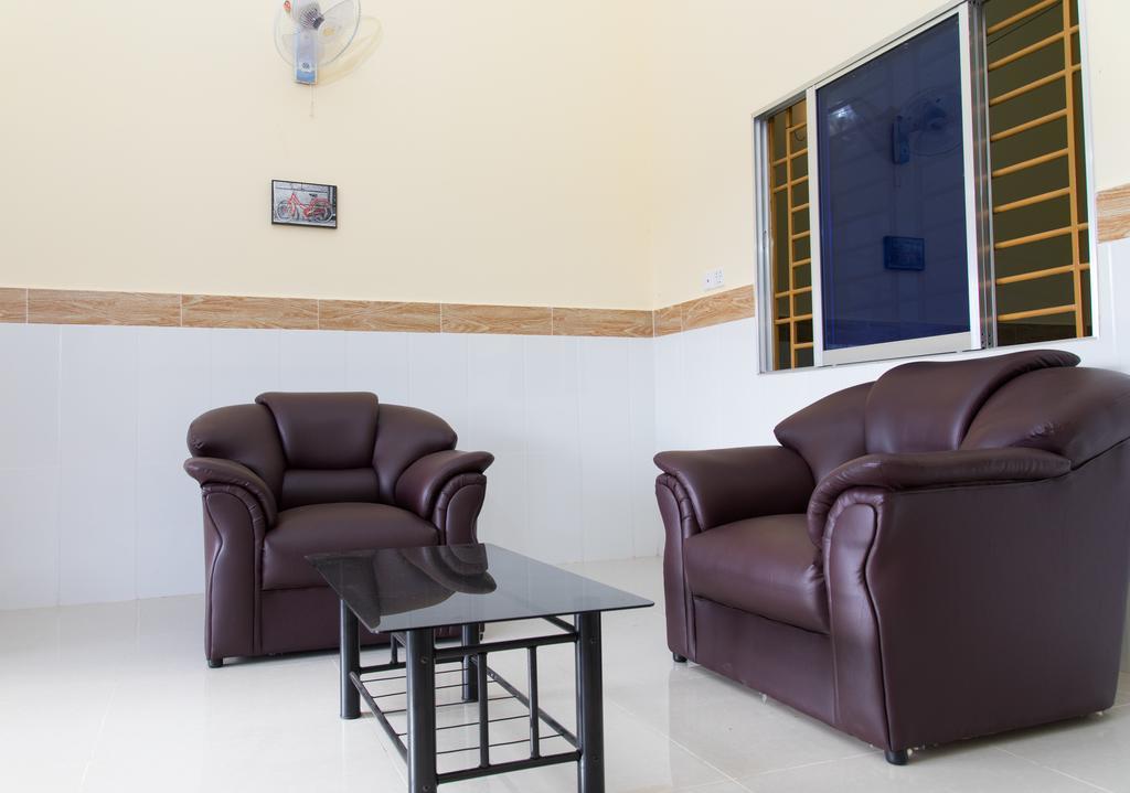 Nomads Guesthouse Kampot Exterior photo